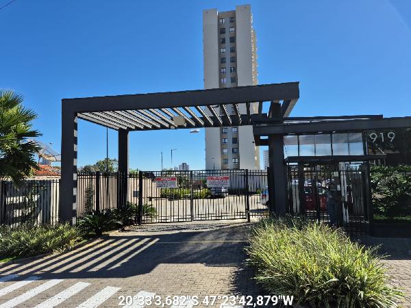 Cond collis residence