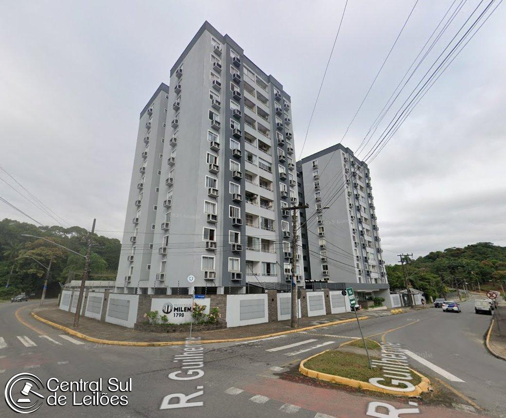 Judicial Leilão judicial Apartamento Joinville/SC 1ª praça 15/12/2026 Lance mínimo R$ 390.793 avalia