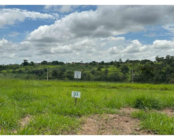 Sicoob - chácara 33, quadra 05, localizada na rua f, no chacreamento espelho d’água, em abaeté/mg, com área total de 1.000,00 m², matrícula nº 29.097 do cri de abaeté/mg.