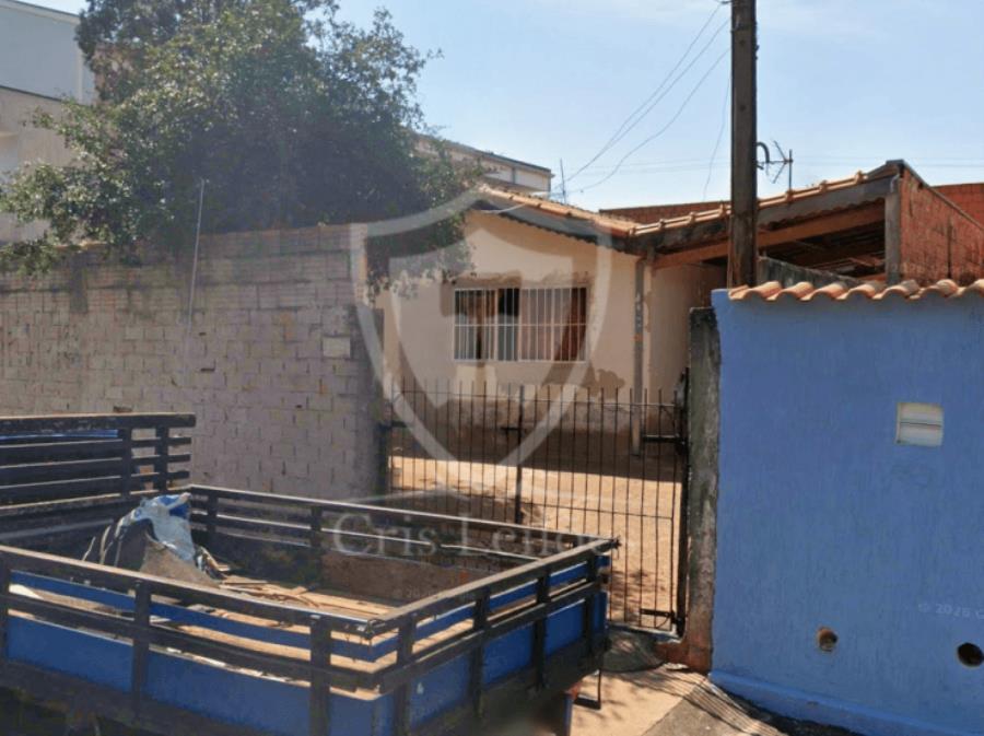 CASA TÉRREA em Terreno c/ 200m² - Tatuí - SP