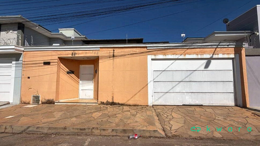 Casa de 145,98m² no Cidade Nova, Paracatu / MG