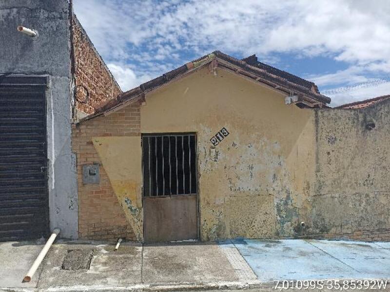 Casa em leilão em Centro, Esperança/PB