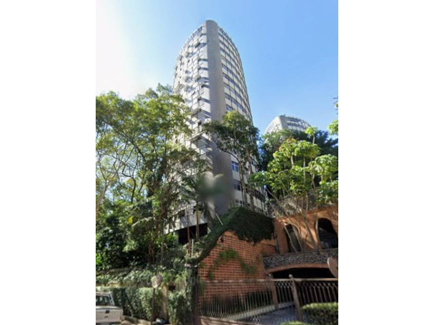 Apartamento à venda em leilão