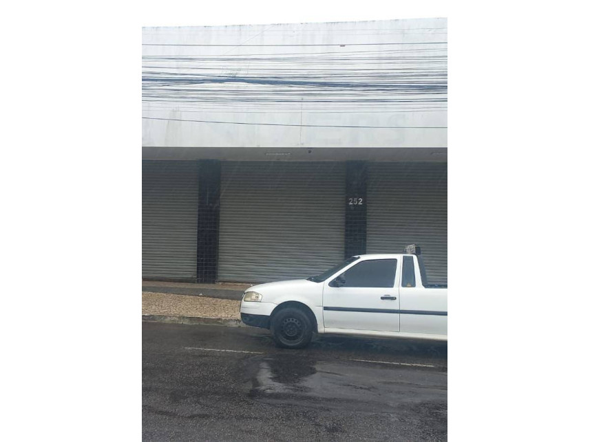 Prédio à venda em leilão