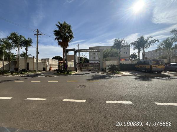 Cond ferrette residencial