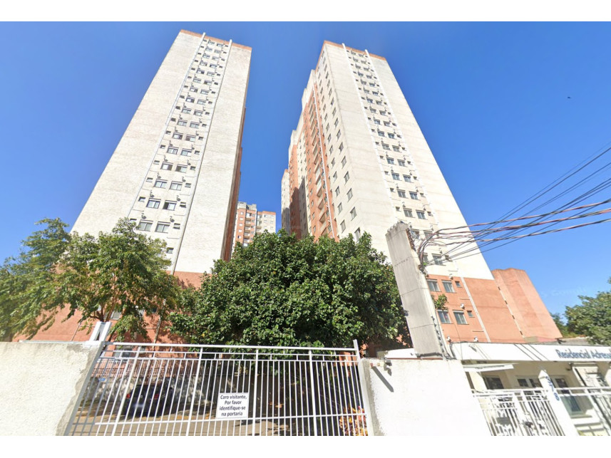 Apartamento à venda em leilão