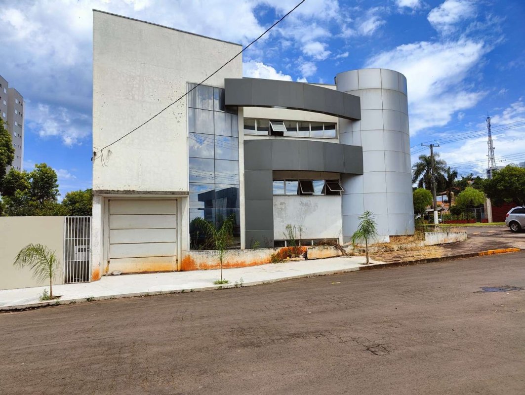 LOTE 7 – PRÉDIO COMERCIAL DE ESQUINA NO CENTRO – TERRENO DE 578 M² – RUA PLÁCIDO DE CASTRO X AV. SETE DE SETEMBRO – SARANDI/RS (MAT. 15.799)
