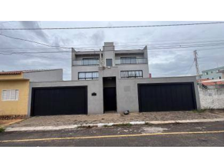 Apartamento à venda em leilão