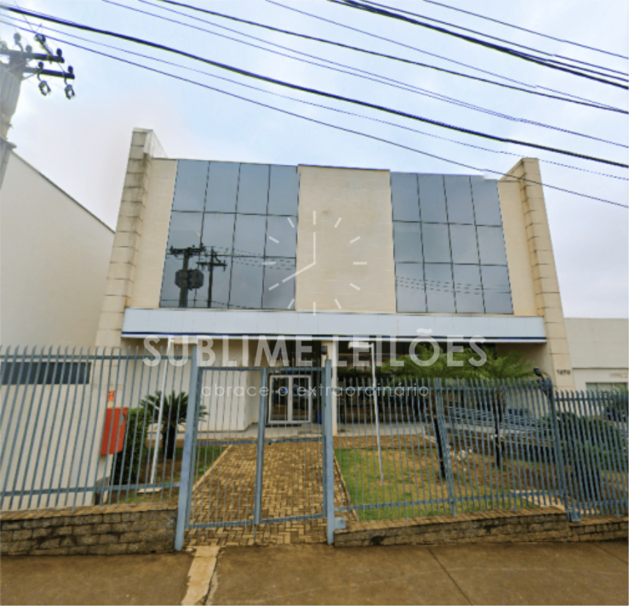 Prédio comercial em piracicaba - terreno de 2.801m² | constr. de 2.127m²