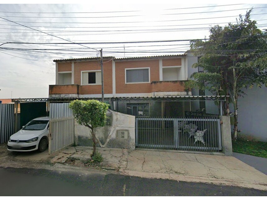 Sobrados à venda em leilão