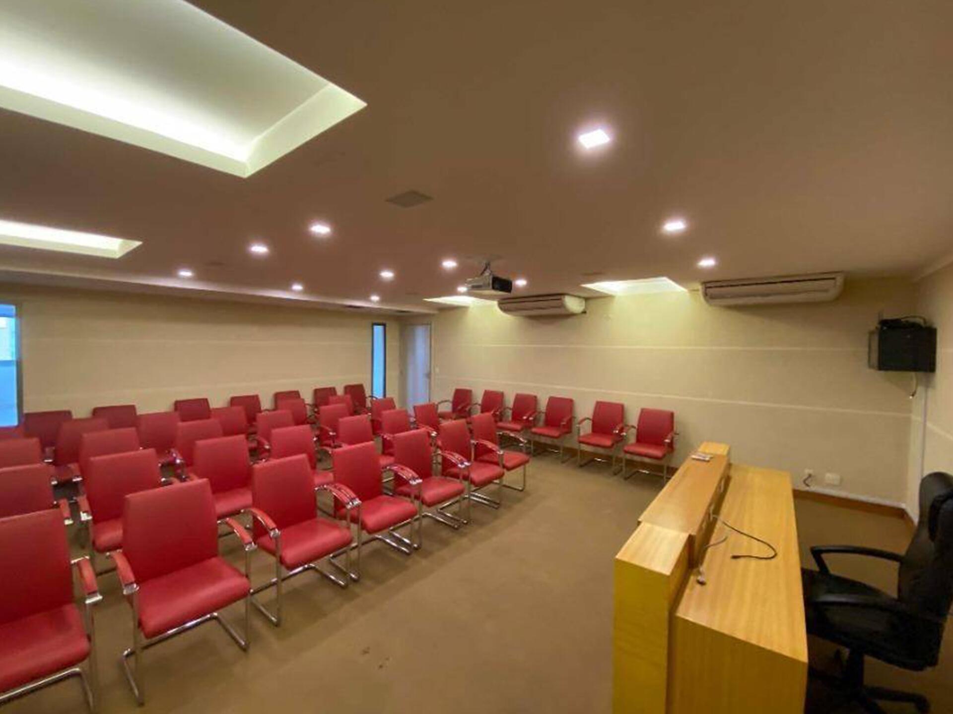 SALA COMERCIAL NA RUA SILVA RABELO, 57 - ÁREA(S): 24 M² DE áREA CONSTRUíDA, 24 M² DE áREA PRIVATIVA