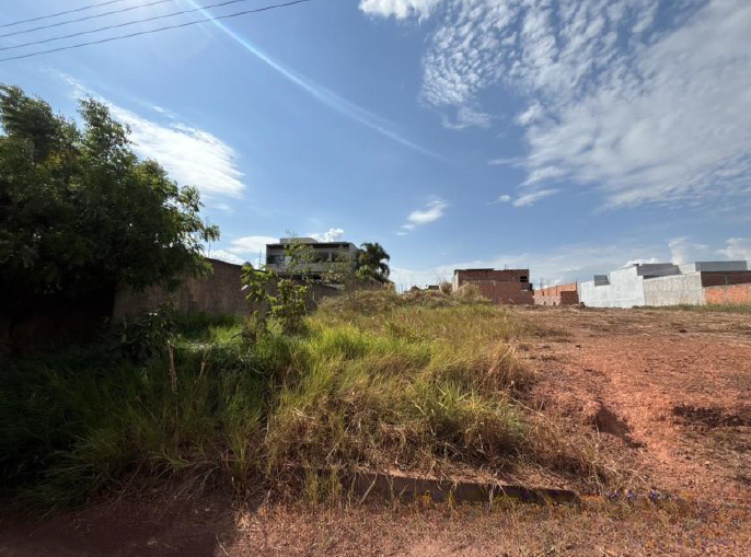 Lote 7: terreno com 384,00 m² - residencial jequitibá rolim de moura ro