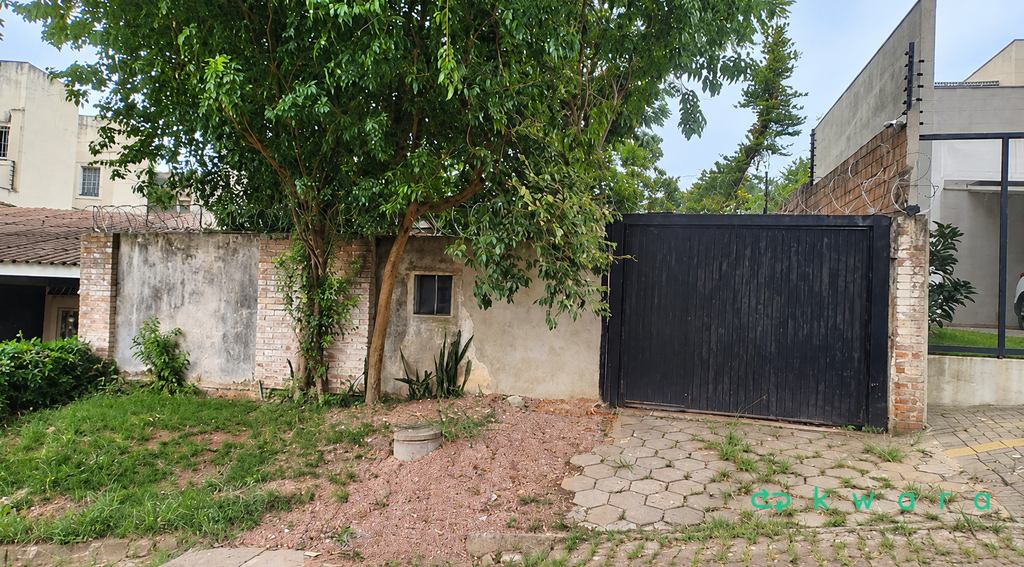 Terreno de 121,00 m² em Santa Tereza, Porto Alegre / RS.