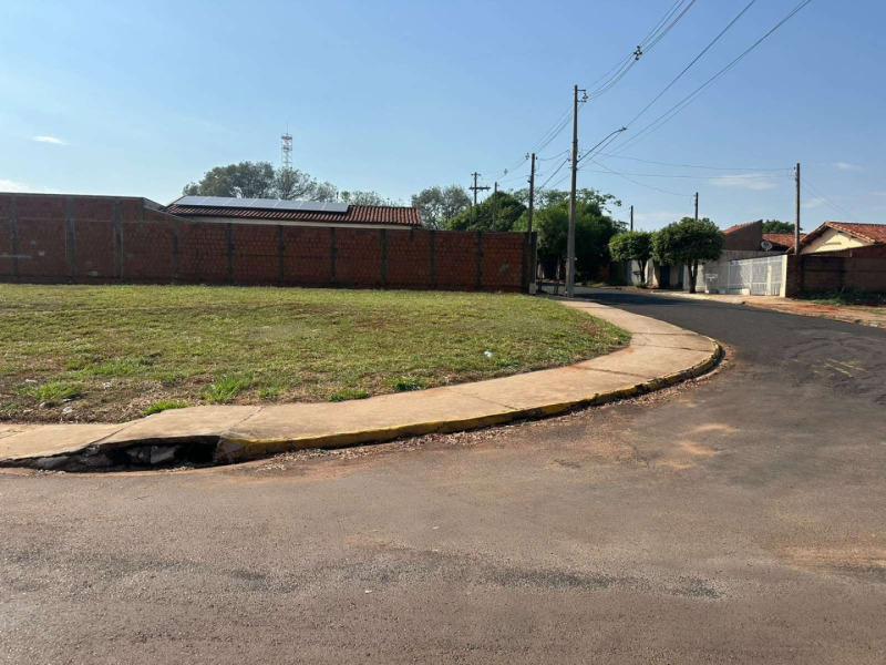 Terrenos a Venda em Américo de Campos/SP - Lote 004 (ID 7901)