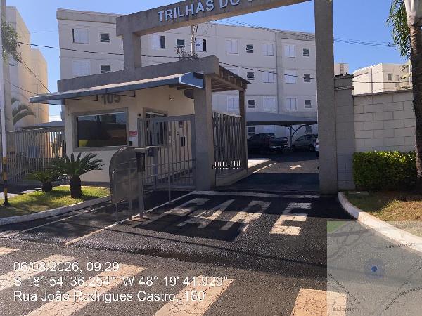 Cond res parque trilhas do sol