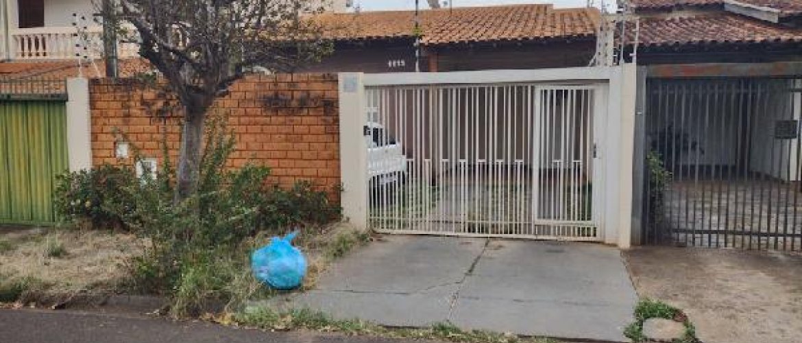 CASA DE LEILÃO DA CAIXA, NO BAIRRO JARDIM MARIVAN, NA CIDADE ARARAQUARA, NO ESTADO SP, 3 QUARTOS