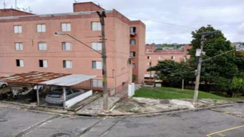 APARTAMENTO 48m² - GUAIANAZES - Lote 001 (ID 3302)
