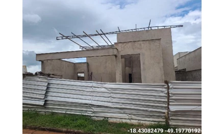 Casa Caixa em Araporã / MG - 2890112